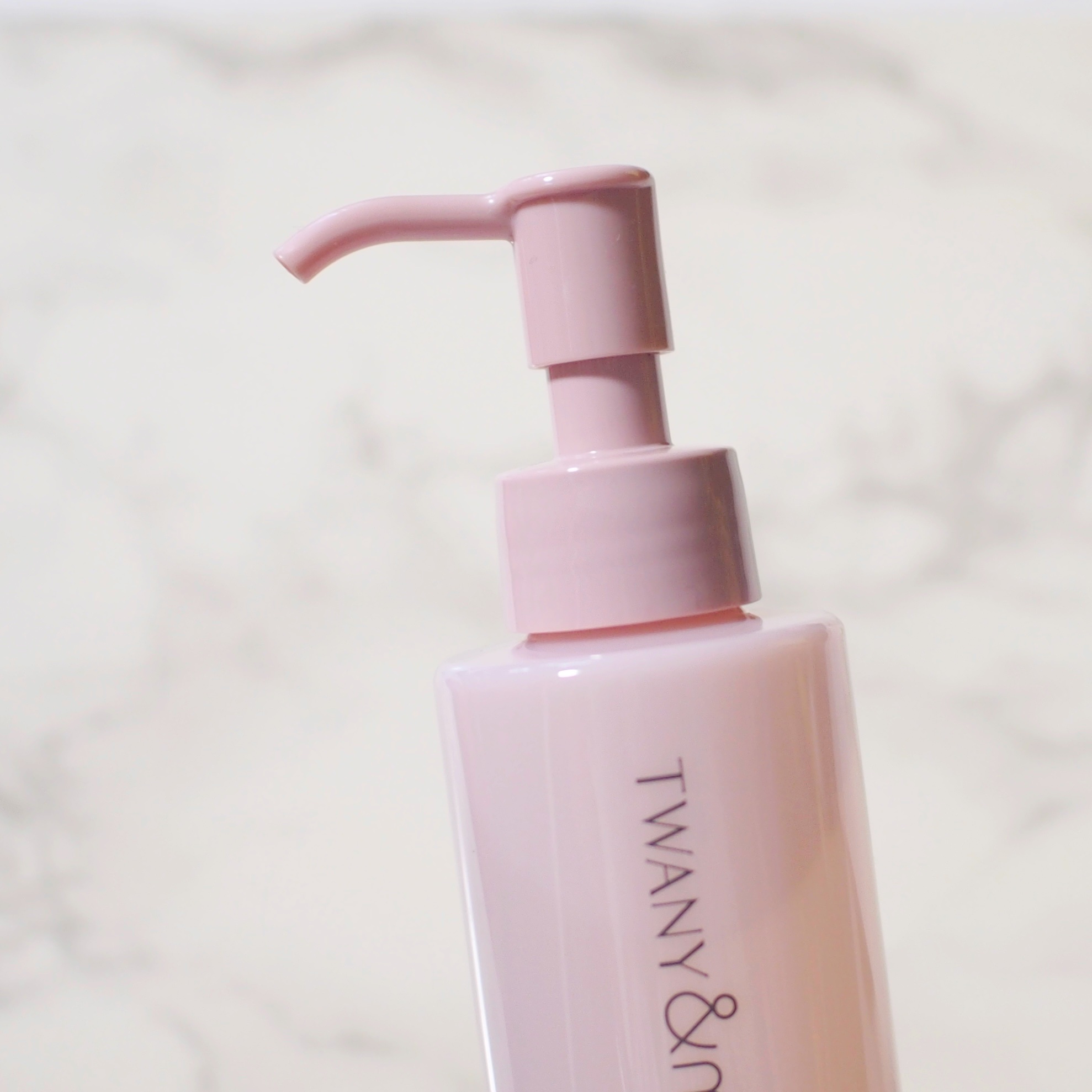 デュアルウォッシュハグ/TWANY＆me/クレンジングウォーターを使ったクチコミ（2枚目）