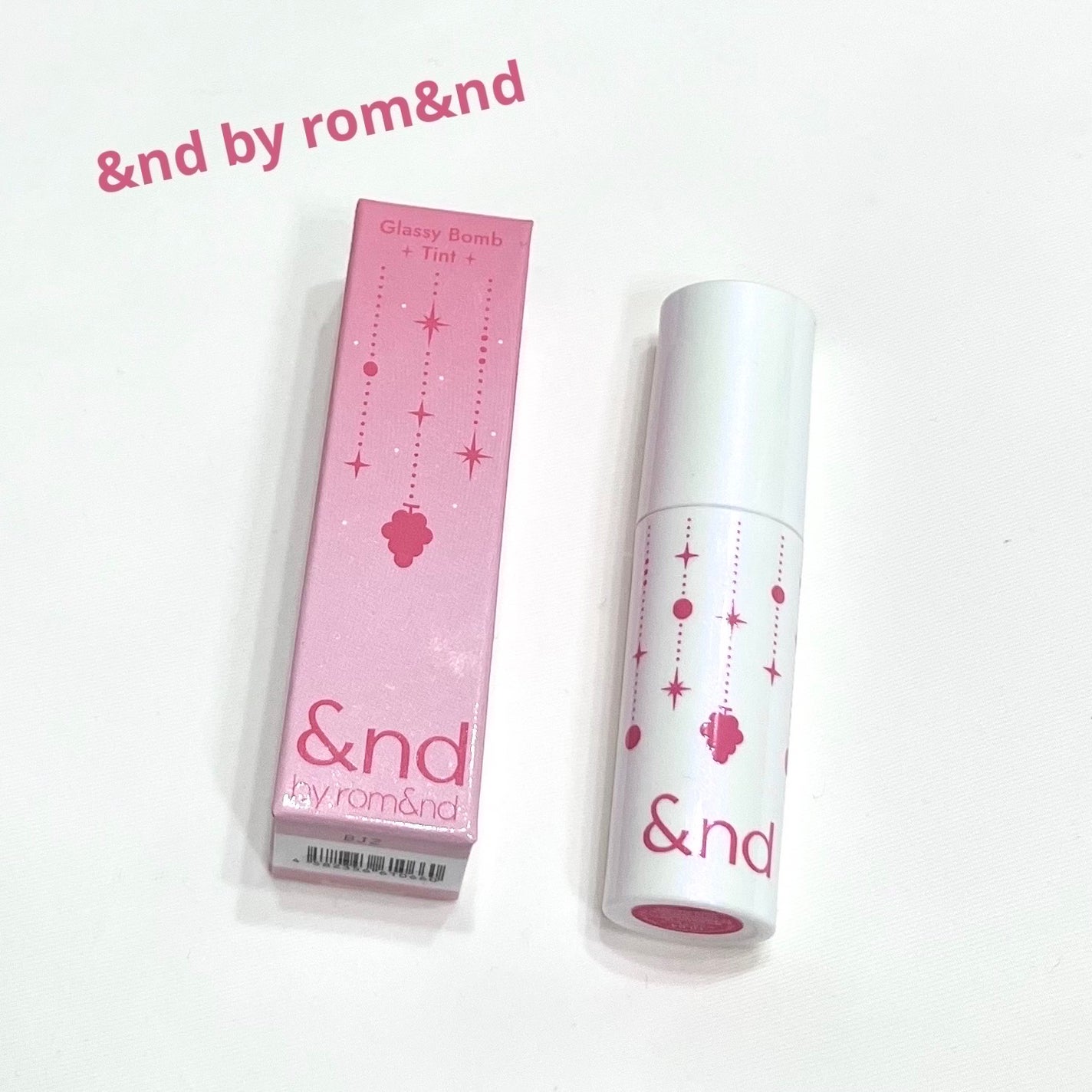 アンドバイロムアンド グラッシーボムティント/&nd by rom&nd/リップティントを使ったクチコミ(1枚目)