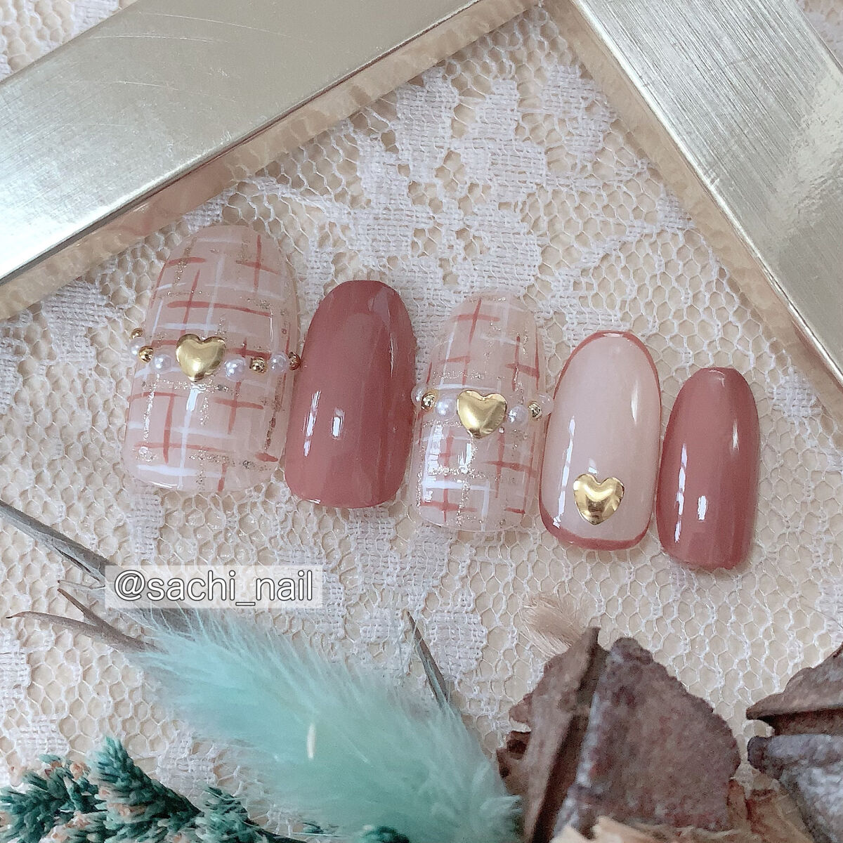 秋ネイルのネイルデザイン | カラフルネイルズ｜キャンメイク -秋冬に