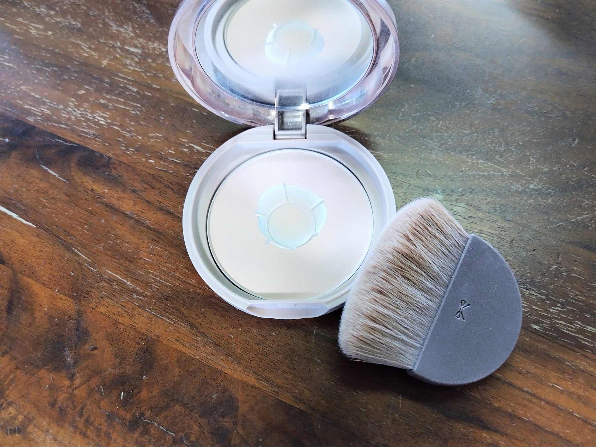 マシュマロフィニッシュパウダー/キャンメイク/プレストパウダーを使ったクチコミ（2枚目）