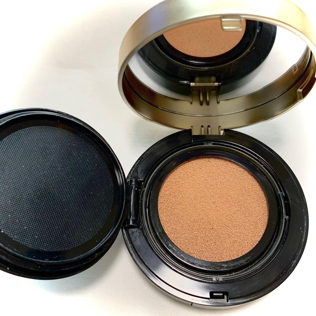 フローレス ルミエール ラディアンス パーフェクティング クッション/ローラ メルシエ/クッションファンデーションを使ったクチコミ(2枚目)