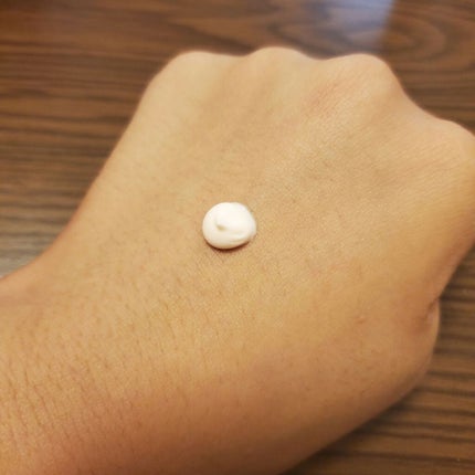 フレグランス トーンアップ ハンドクリーム/フォーチュン/ハンドクリームを使ったクチコミ(4枚目)