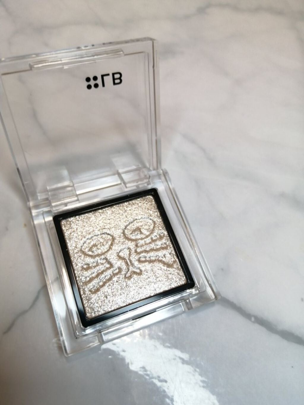 Galaxy Shadow(ギャラクシーシャドウ)/LB/単色アイシャドウを使ったクチコミ(1枚目)