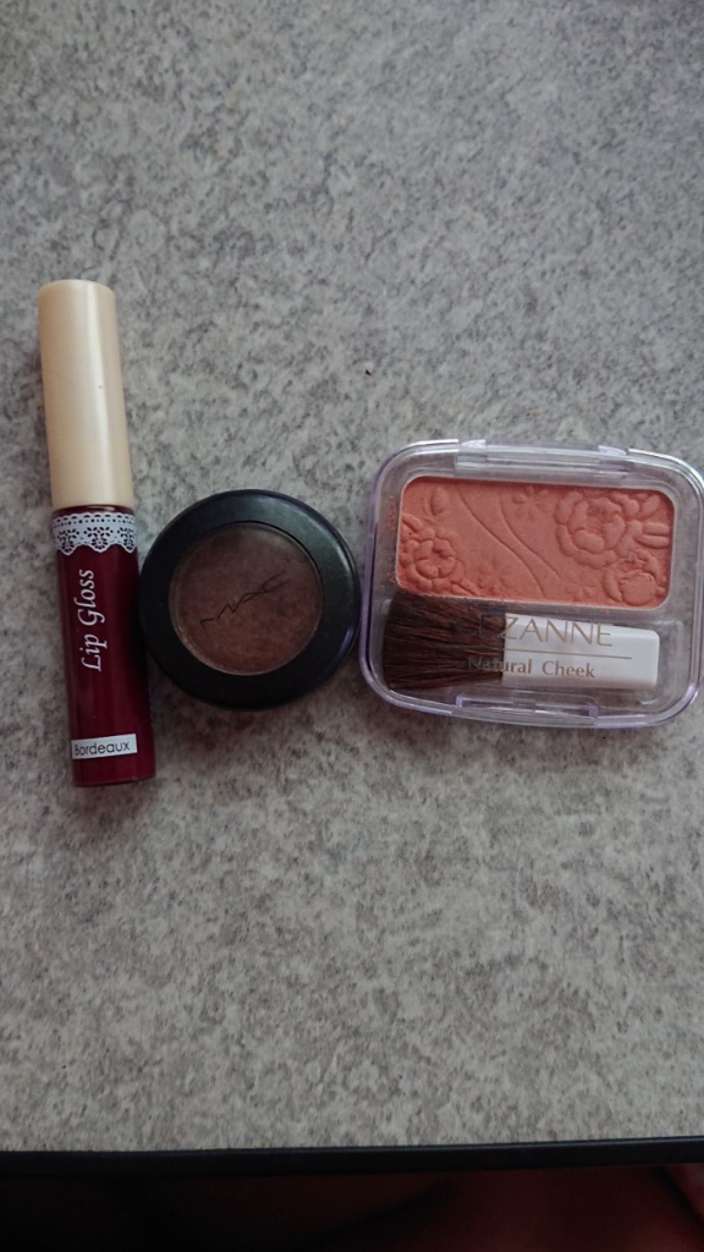 エスポルールリップグロス/エスポルール/リップグロスを使ったクチコミ（1枚目）