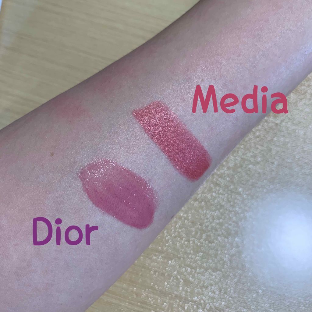 クリーミィラスティングリップA/media/口紅を使ったクチコミ（2枚目）