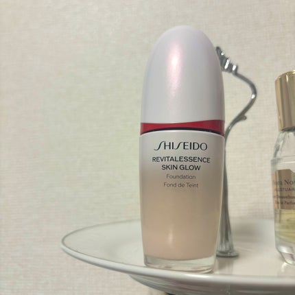 エッセンス スキングロウ ファンデーション/SHISEIDO/リキッドファンデーションを使ったクチコミ(2枚目)