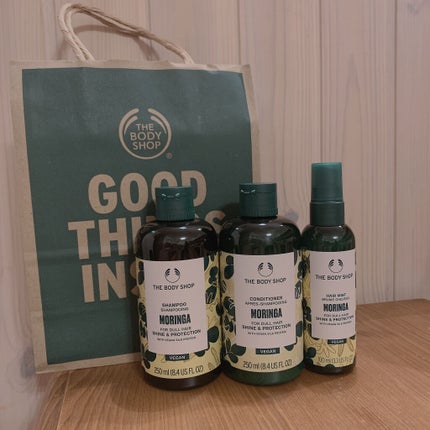 usagi27のクチコミ「大好きなTHE BODY SHOPのモリンガからヘアケアが
登場♡
ーヘアシャンプーー
髪の.....」(2枚目)