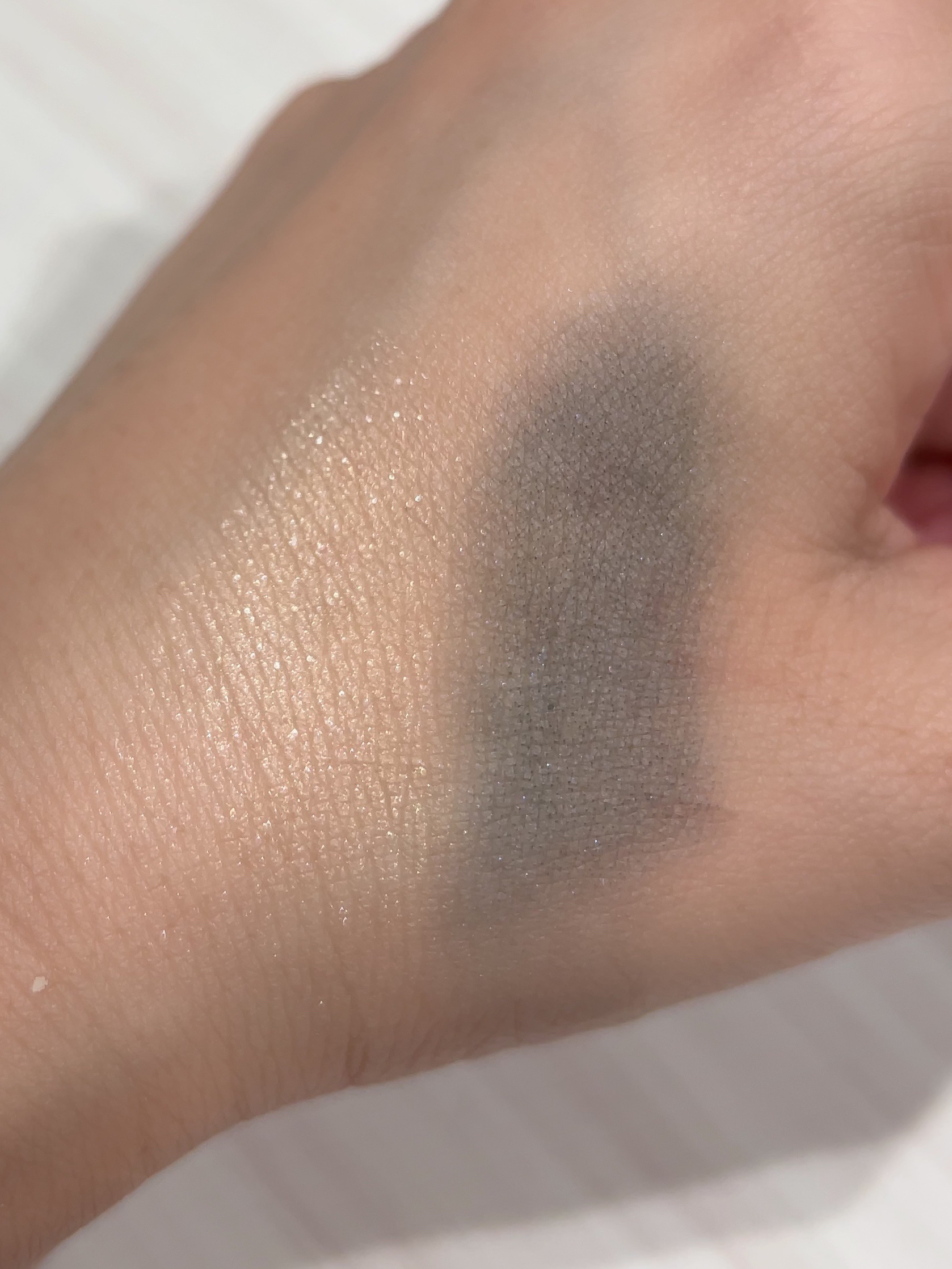 B.A カラーズ アイパウダー/B.A/アイシャドウパレットを使ったクチコミ（3枚目）