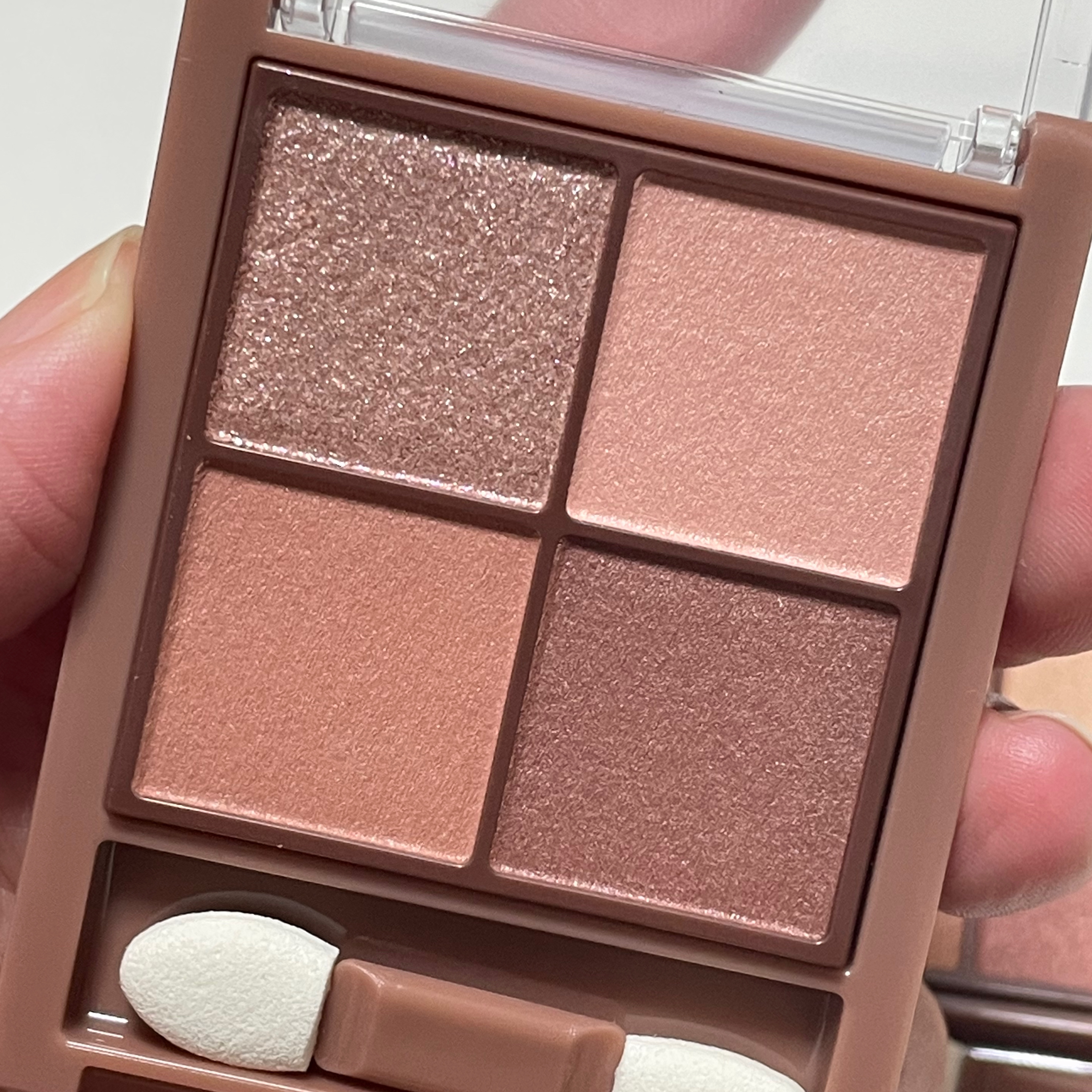 ビタートーンアイシャドウ/CEZANNE/パウダーアイシャドウを使ったクチコミ（3枚目）