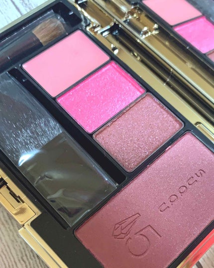 2018 15th アニバーサリー カラー コンパクト/SUQQU/アイシャドウパレットを使ったクチコミ(1枚目)