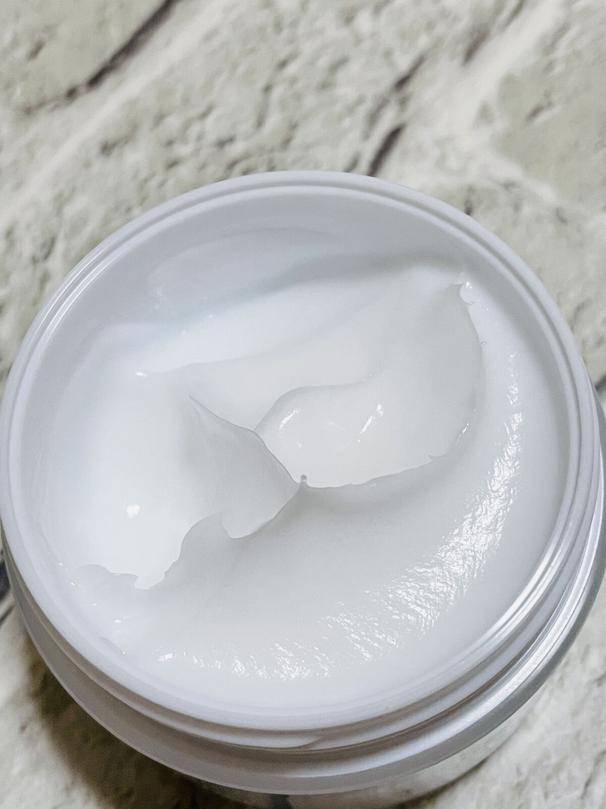 アクアエッセンスクリーム/SHEENY/フェイスクリームを使ったクチコミ（3枚目）