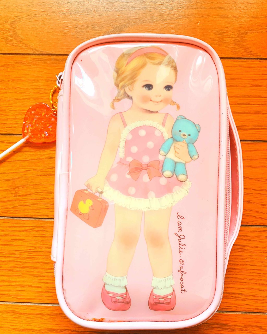 つるでこ@フォロバ100% on LIPS 「今日はコスメポーチのお気に入りちゃんたちを紹介します!ナチュラ..」(1枚目)