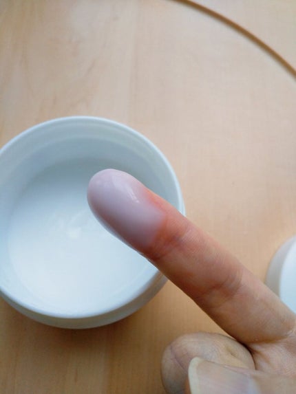 とろんと濃ジェル 薬用美白 N/なめらか本舗/オールインワン化粧品を使ったクチコミ(4枚目)