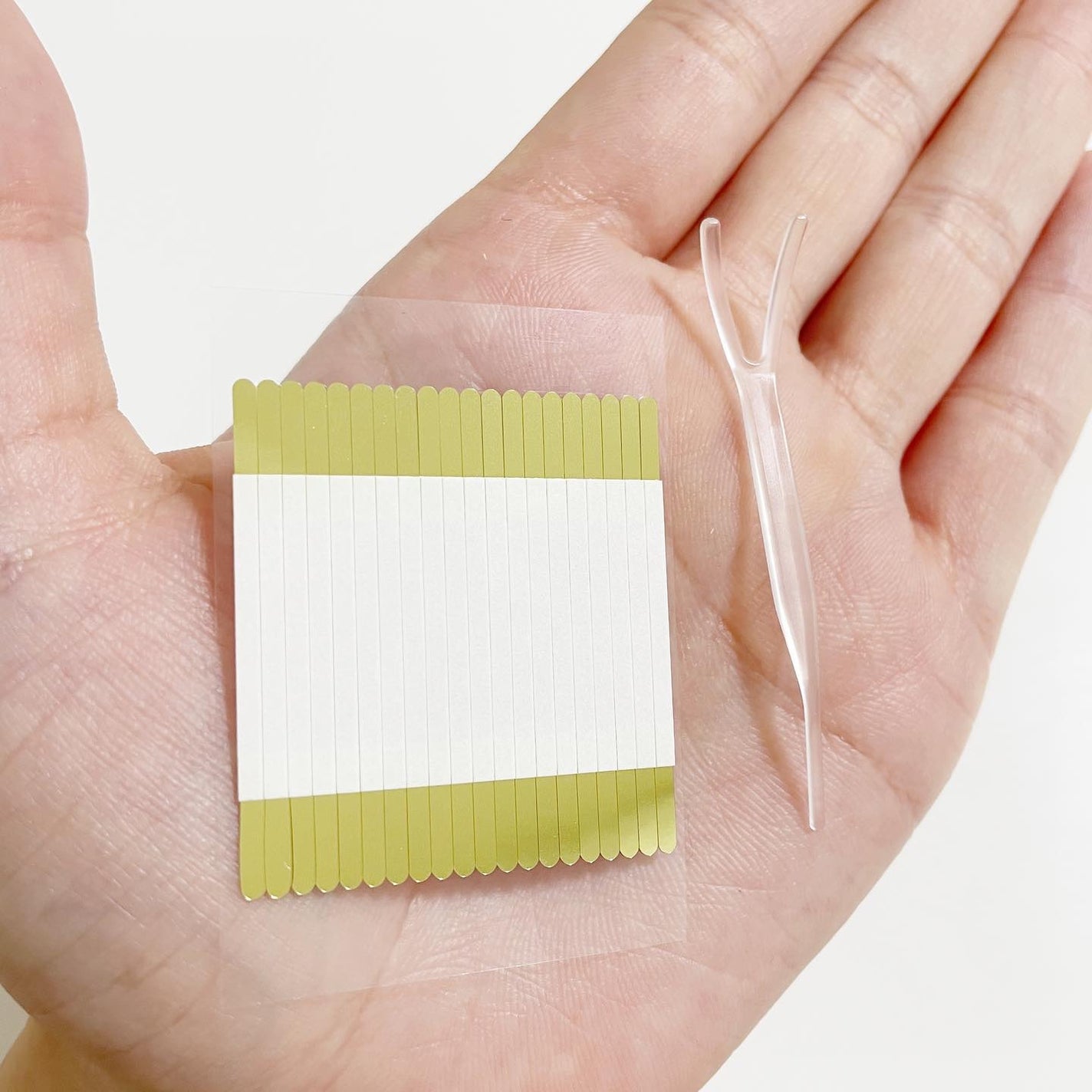 マイクロファイバー /ビー・エヌ/二重まぶた用アイテムを使ったクチコミ(3枚目)