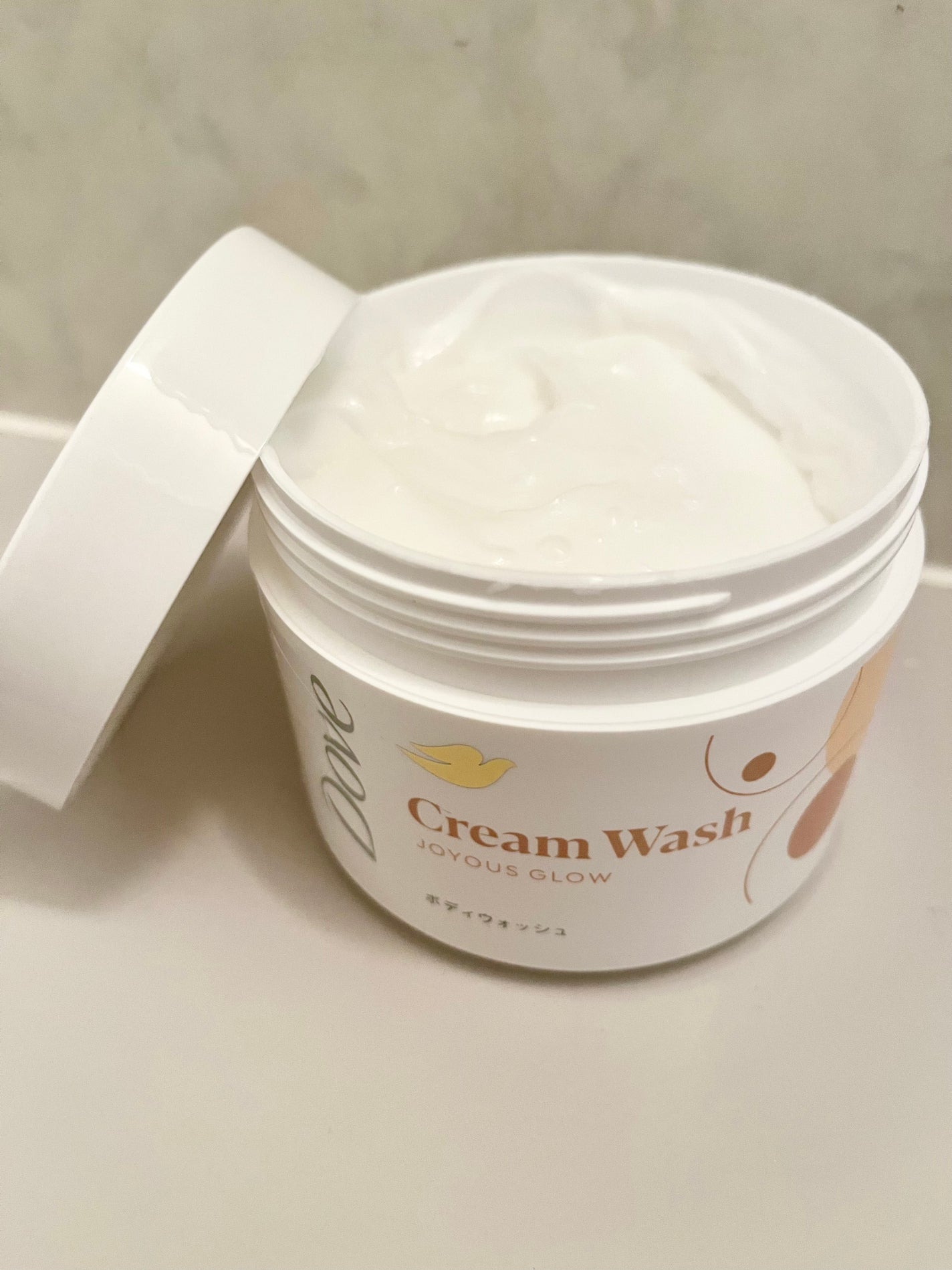 ダヴ クリームボディウォッシュ ジョイアスグロウ/ダヴ/ボディソープを使ったクチコミ(1枚目)