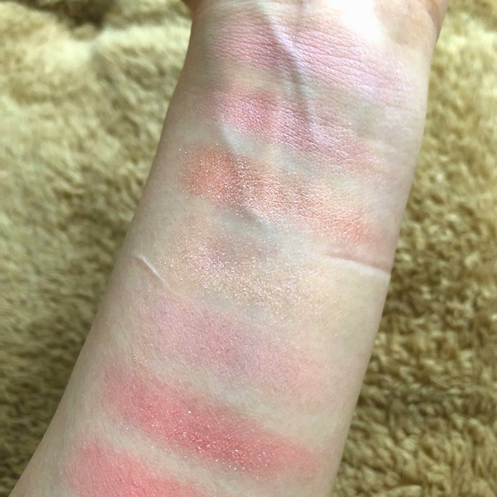 ROSY PIGGY PALATTE/innisfree/アイシャドウパレットを使ったクチコミ(2枚目)