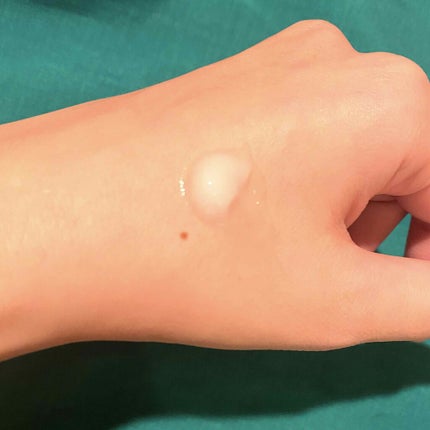 ローズウォーター スリーピングマスク/FEMMUE/フェイスクリームを使ったクチコミ(3枚目)