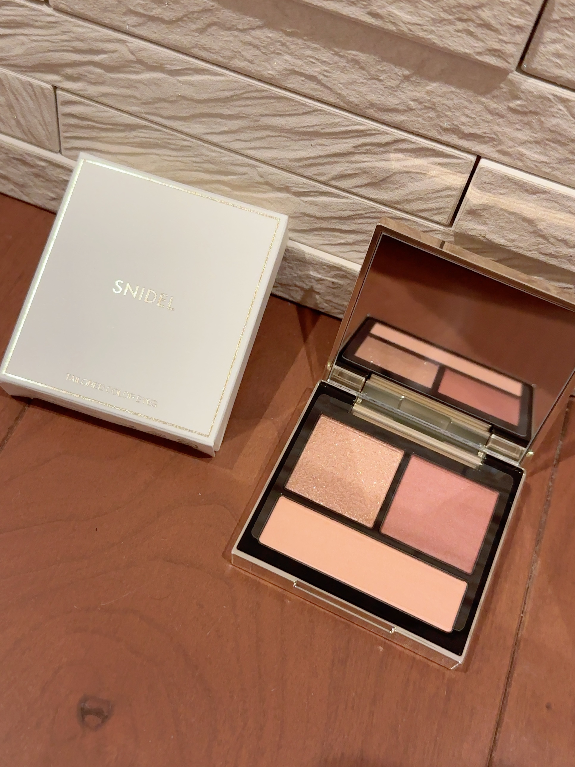 テイラード カラー アイズ/SNIDEL BEAUTY/アイシャドウパレットを使ったクチコミ（2枚目）