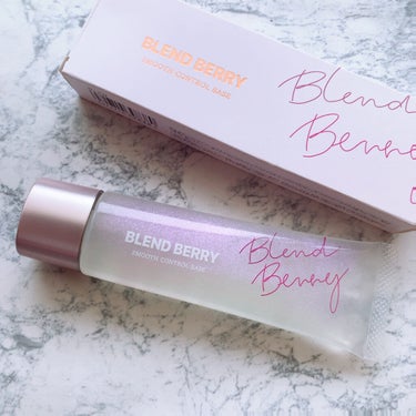 BLEND BERRY スムースコントロールベースのクチコミ「BLEND BERRY
▹▸スムースコントロールベース

毛穴の凹凸が気になる人
ツヤ肌好きな.....」（1枚目）