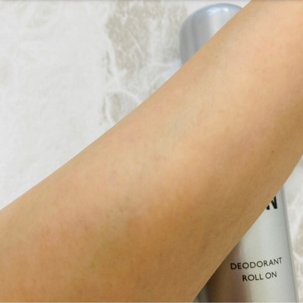 メンズデオドラントロールオン(スタイリッシュシトラス)/エージーデオ24/デオドラント・制汗剤を使ったクチコミ(2枚目)