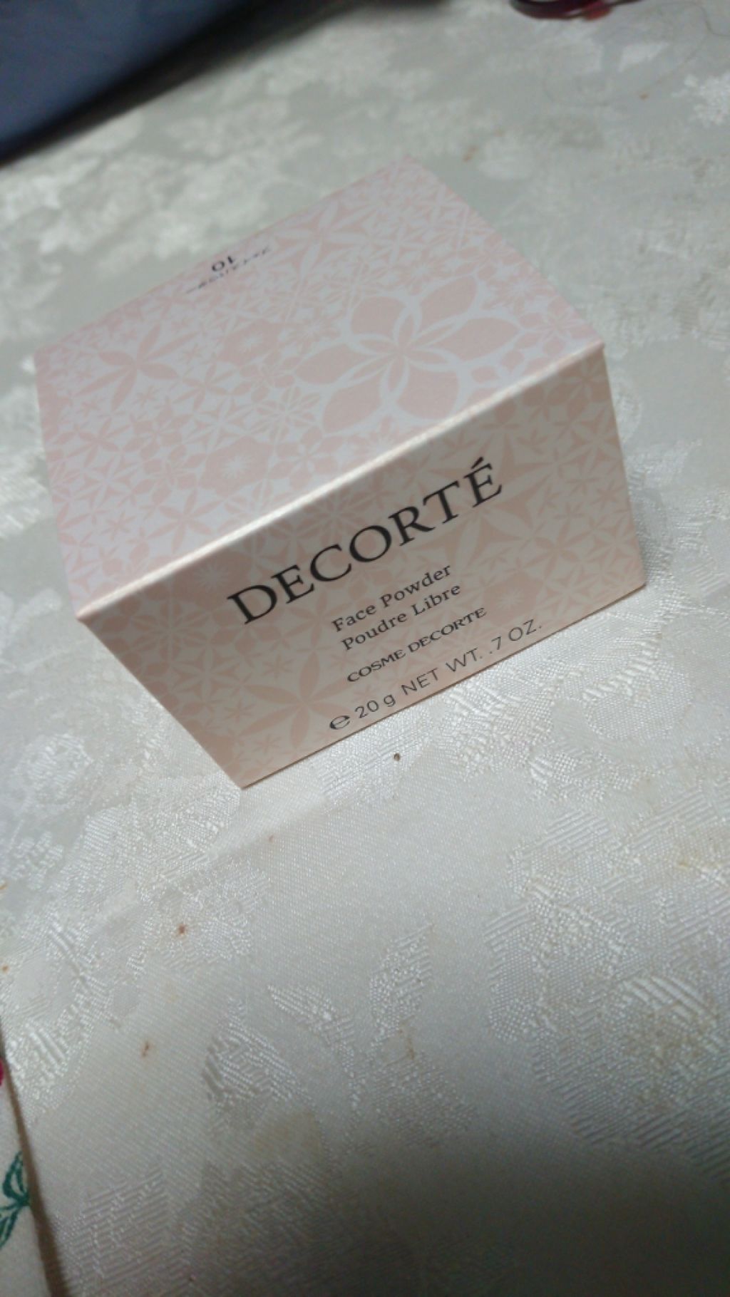 AQ MW フェイスパウダー/DECORTÉ/ルースパウダーを使ったクチコミ（1枚目）
