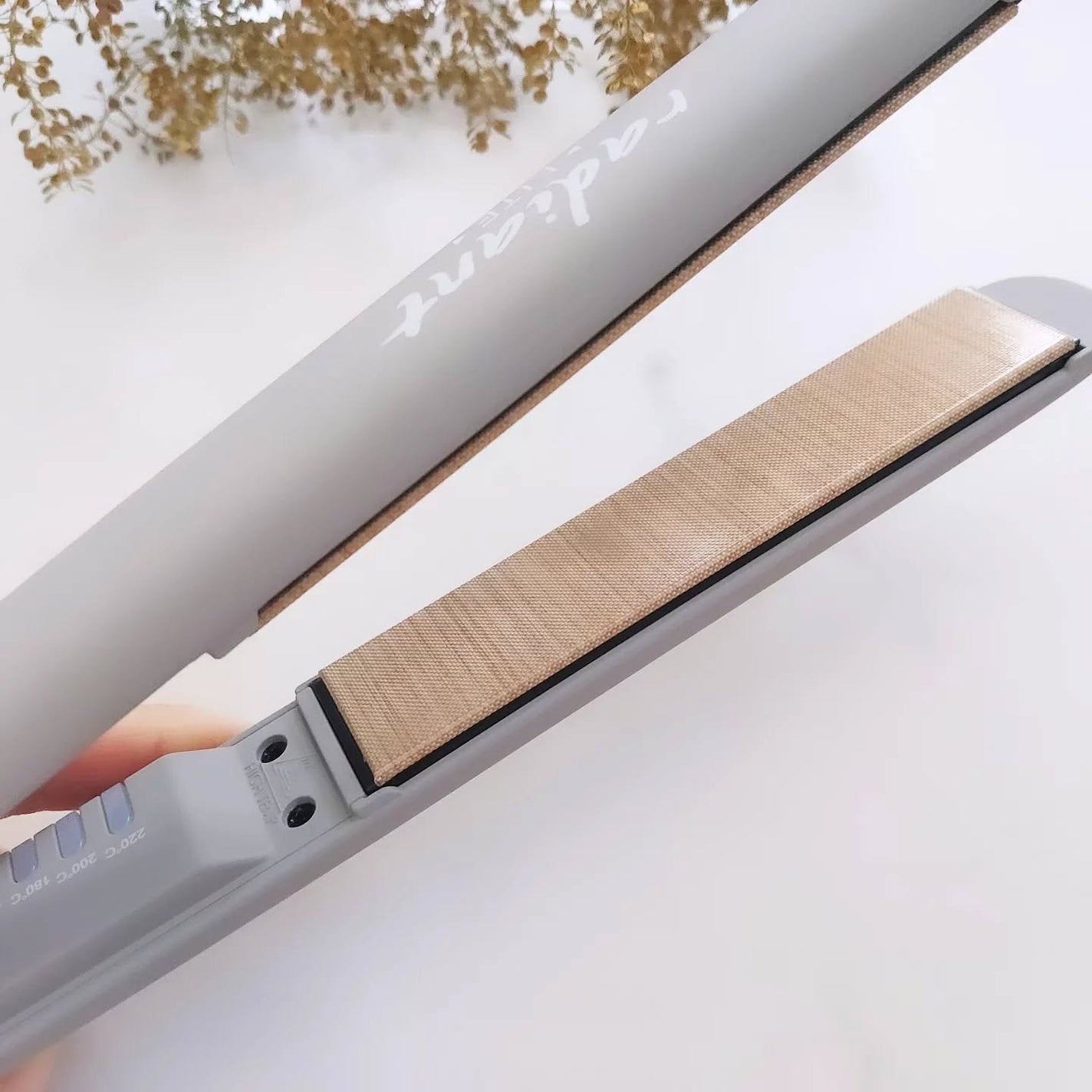 radiant LITE/radiant/ストレートアイロンを使ったクチコミ(4枚目)