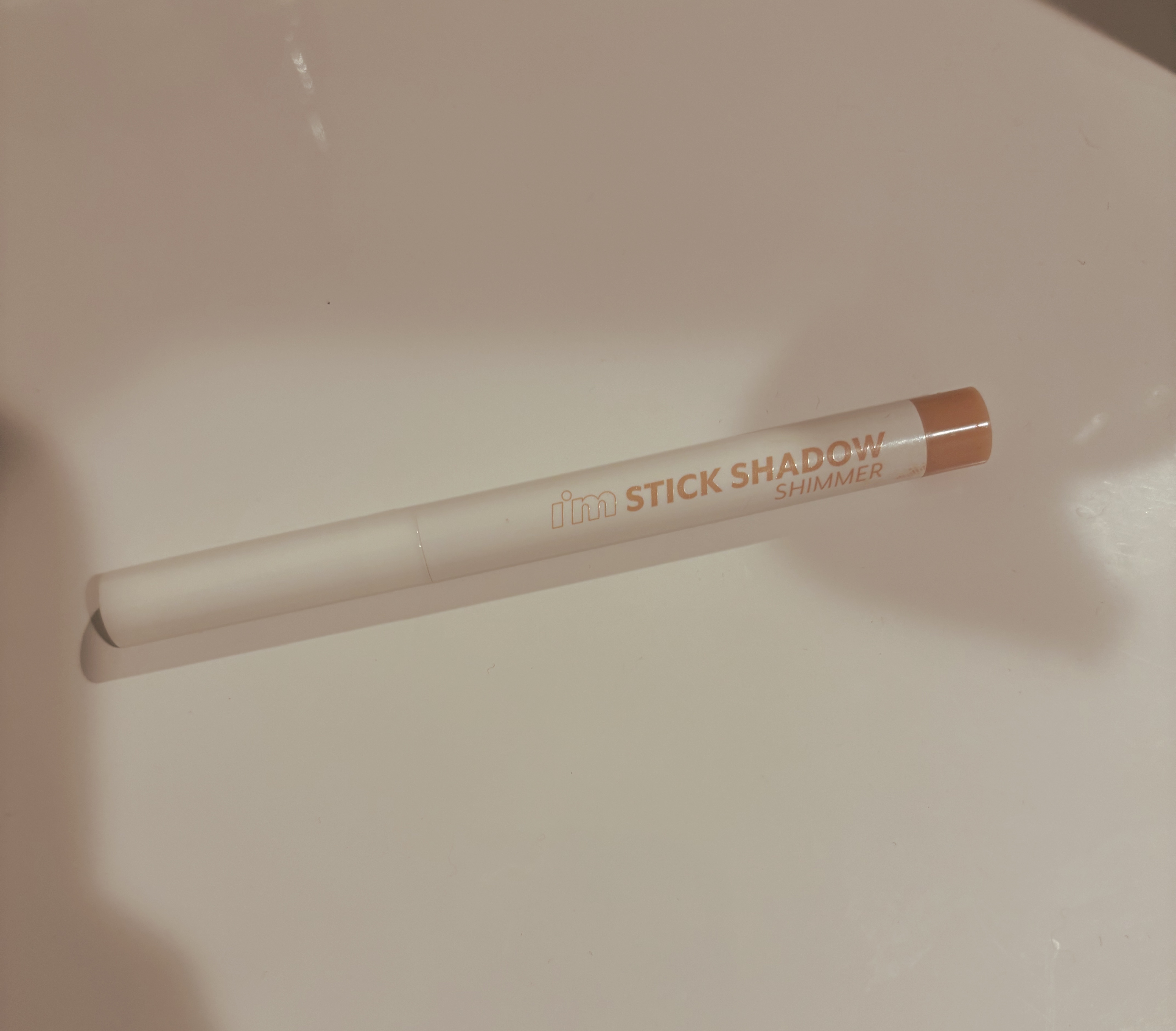 アイムスティックシャドウシマー 002 ピーチコロネット/i’m meme/スティックアイシャドウを使ったクチコミ（1枚目）
