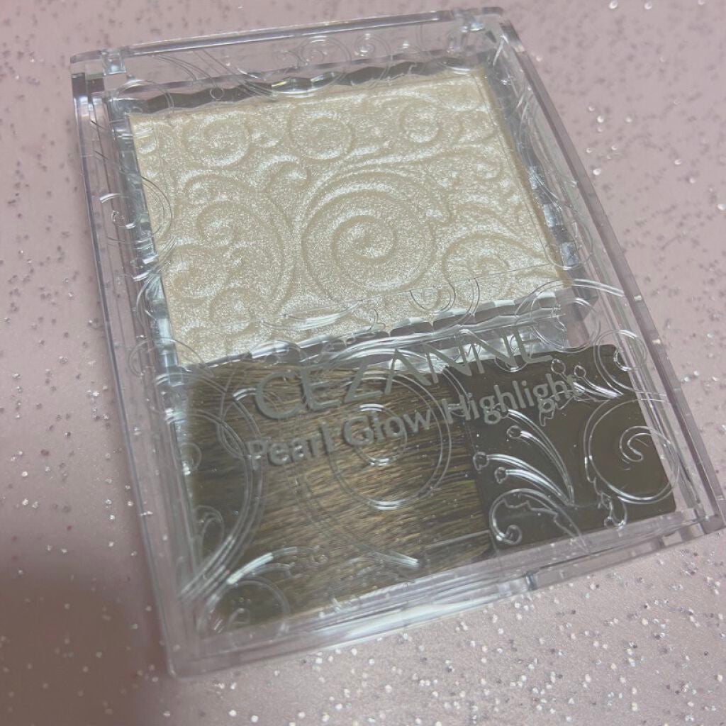 パールグロウハイライト/CEZANNE/パウダーハイライトを使ったクチコミ(1枚目)