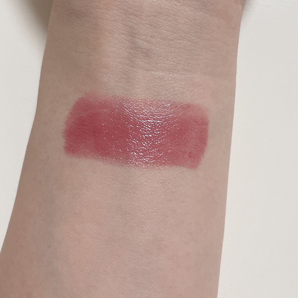 ルージュ ヴォリュプテ シャイン/YVES SAINT LAURENT BEAUTE/口紅を使ったクチコミ(2枚目)