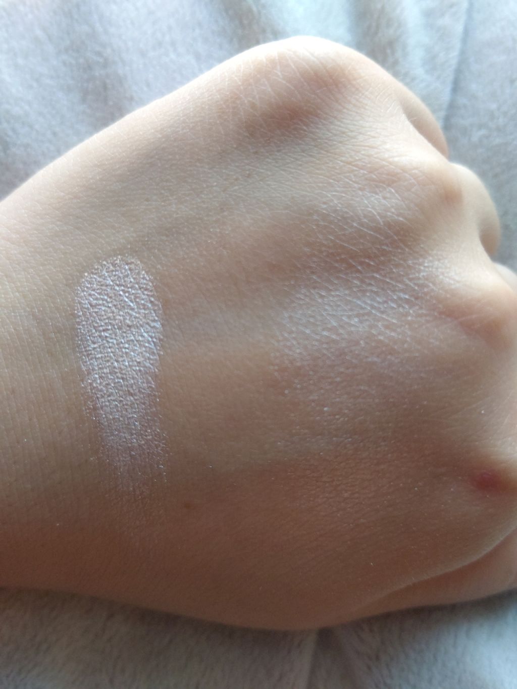 パールグロウハイライト/CEZANNE/パウダーハイライトを使ったクチコミ(2枚目)