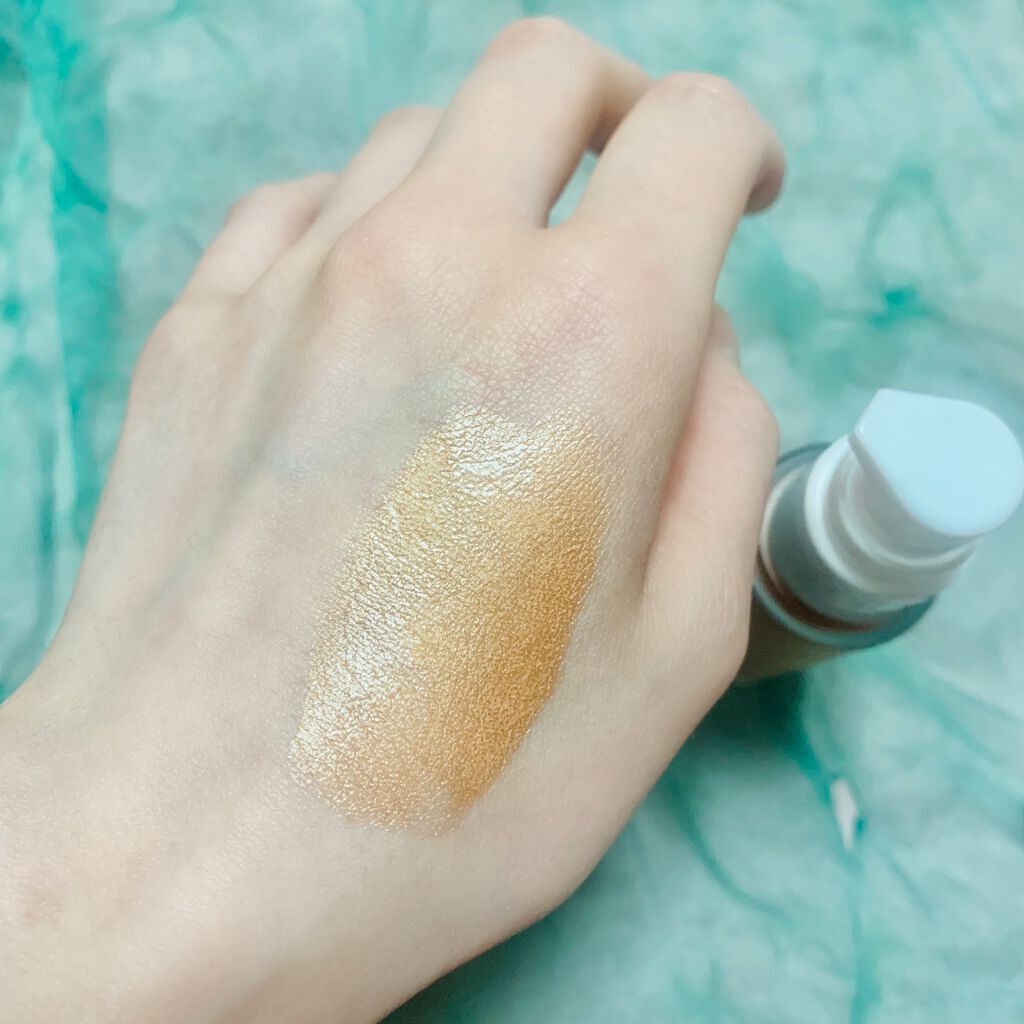 らん on LIPS 「AAAA.『ハイライターVANILLA』艶めく肌を叶えるマルチ..」(3枚目)