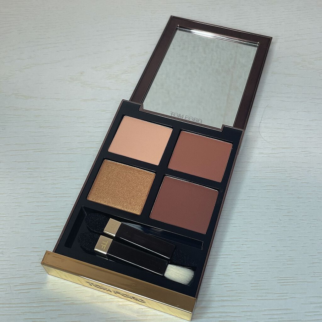 アイ カラー クォード 029 デザート フォックス/TOM FORD BEAUTY/アイシャドウパレットを使ったクチコミ（3枚目）