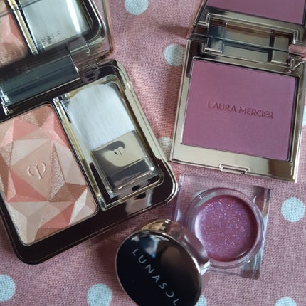 ブラッシュ カラー インフュージョン/ローラ メルシエ/パウダーチークを使ったクチコミ(3枚目)