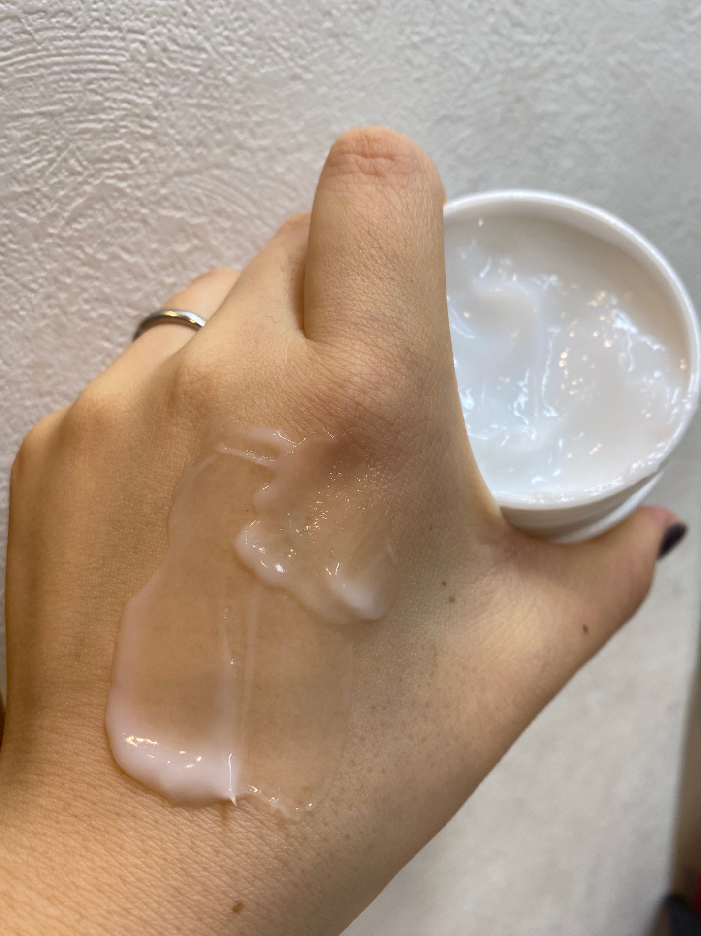 美白 うるおい ジェル/ちふれ/オールインワン化粧品を使ったクチコミ(4枚目)