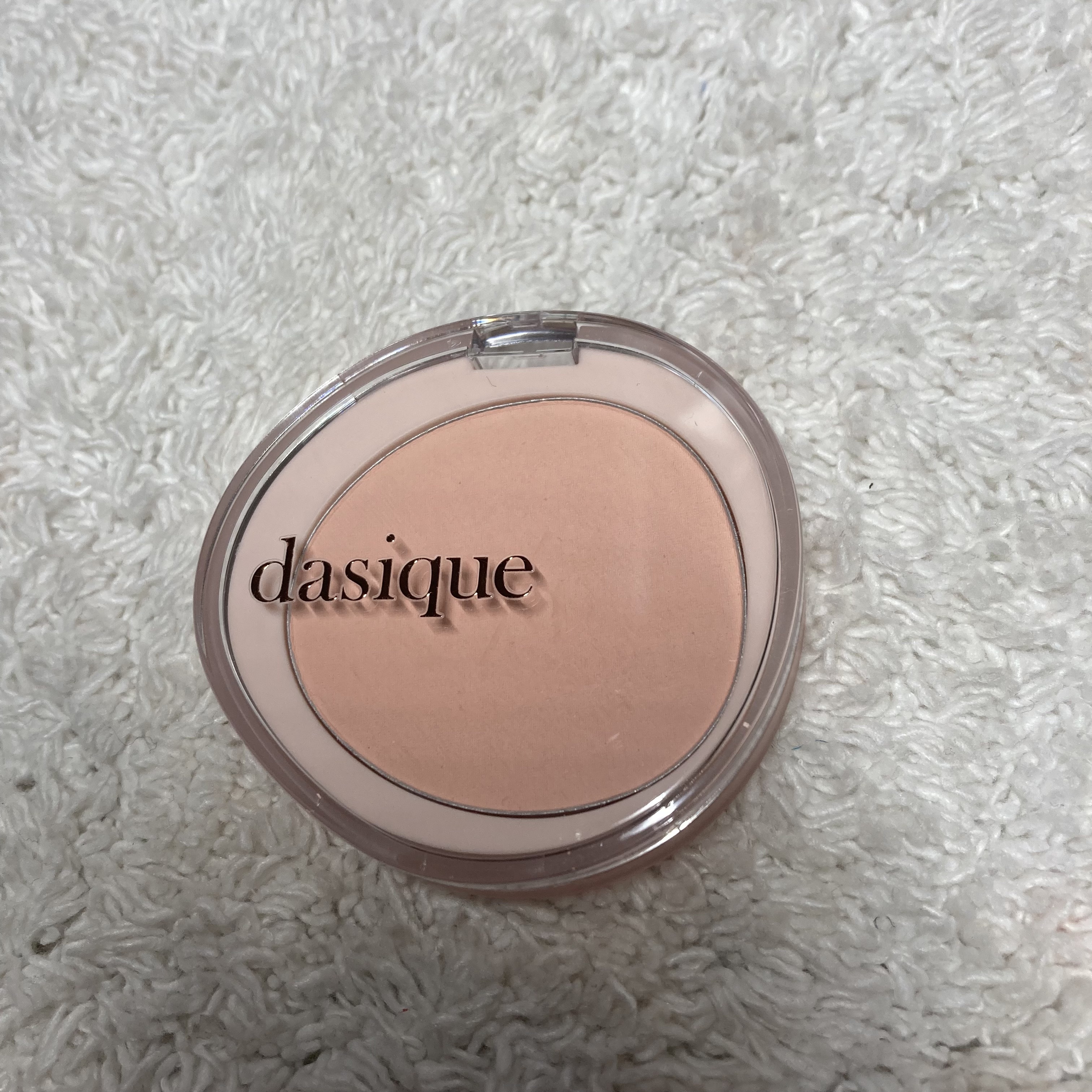 ソフトブラーチーク 01ピーチビュー/dasique/パウダーチークを使ったクチコミ（1枚目）