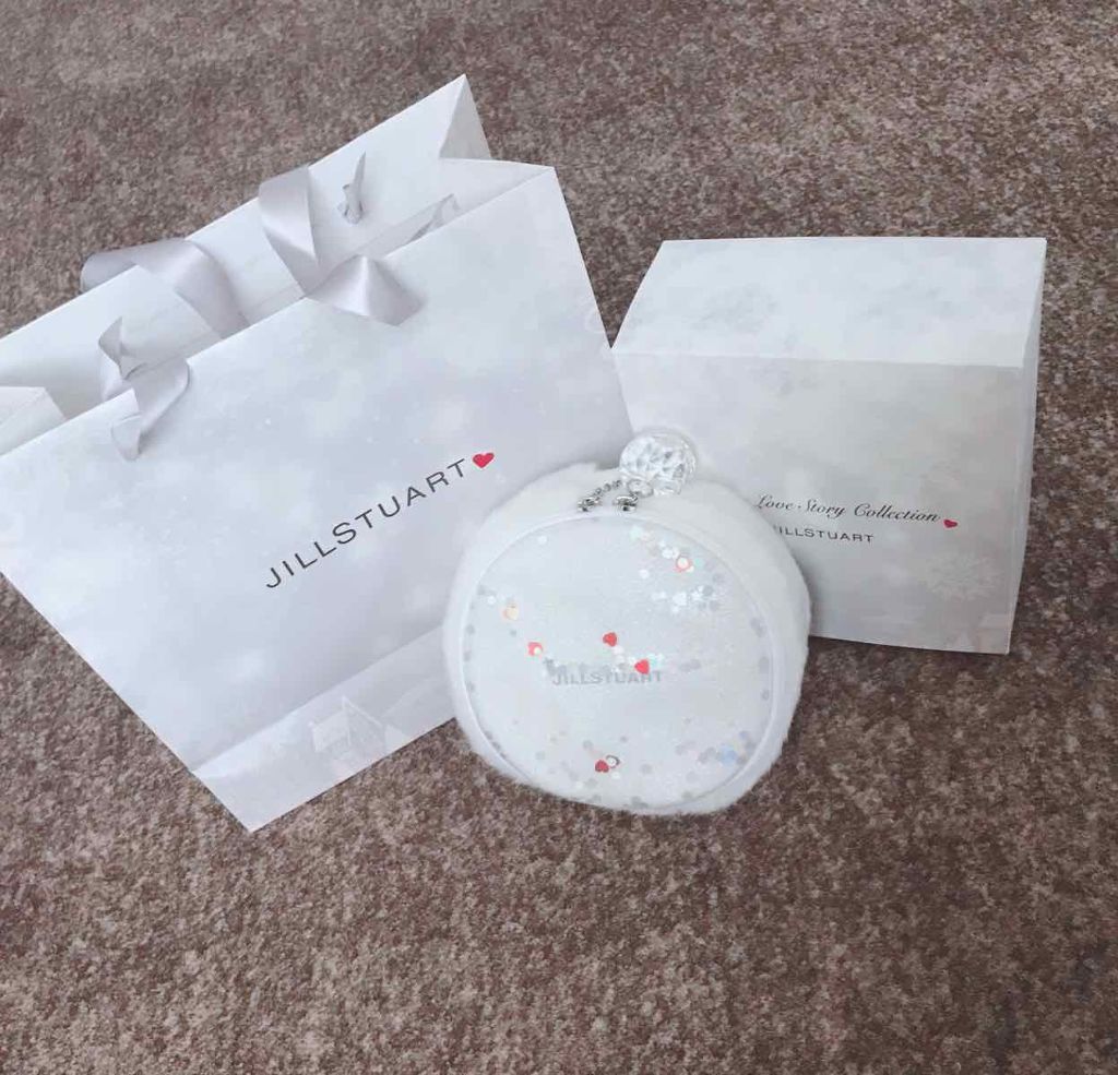 ホワイトラブストーリー コレクション (クリスマスコフレ 2018)/JILL STUART/メイクアップキットを使ったクチコミ(2枚目)
