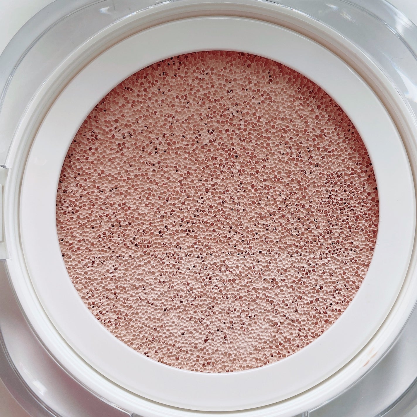 ツートンクッション/MILLIMILLI/クッションファンデーションを使ったクチコミ(8枚目)