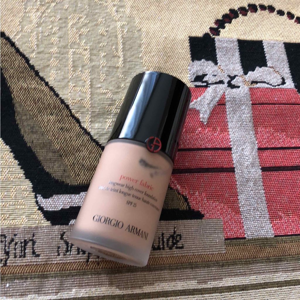 パワー ファブリック ファンデーション/ジョルジオ アルマーニ ビューティ/リキッドファンデーションを使ったクチコミ（1枚目）