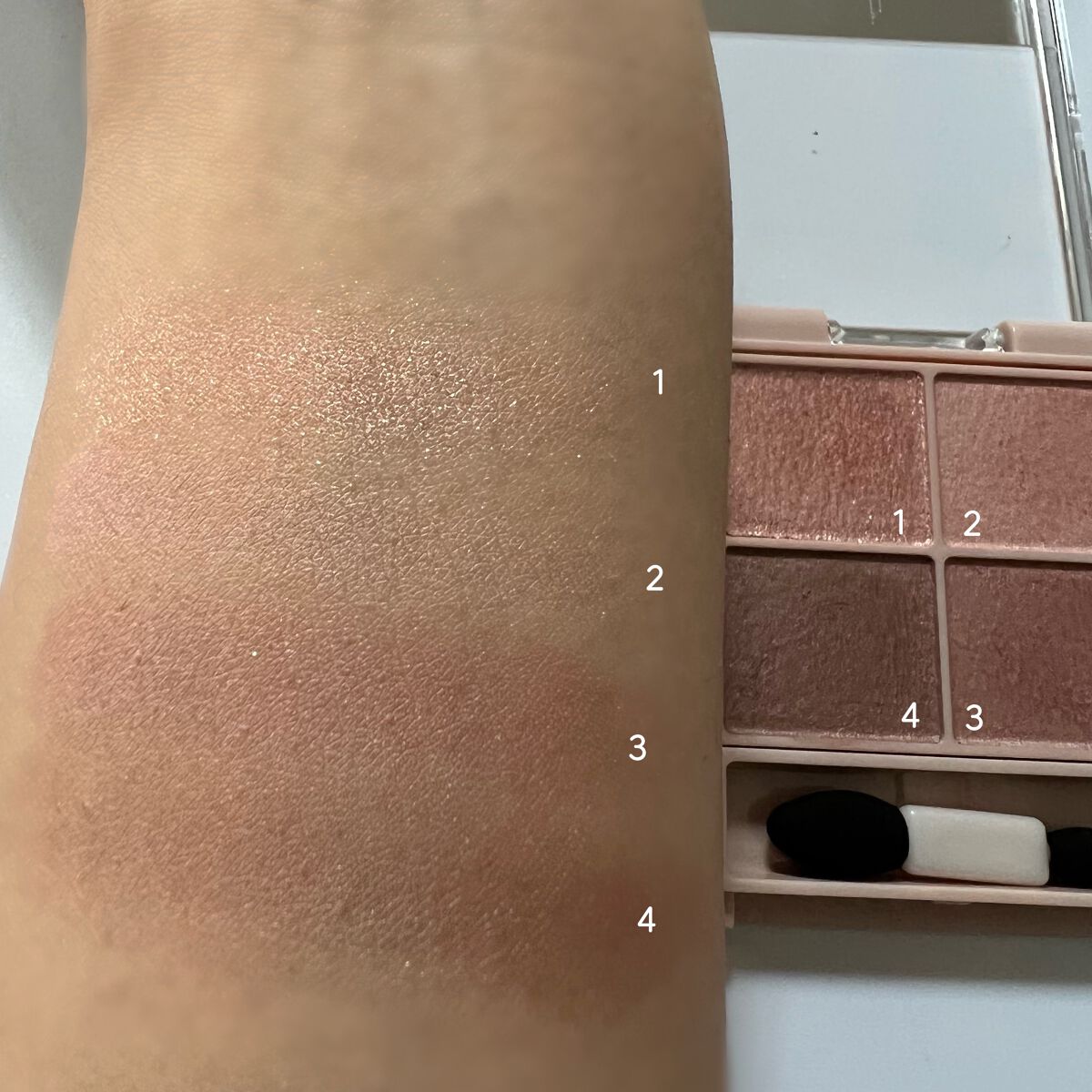 シルキースフレアイズ（マットタイプ）/キャンメイク/アイシャドウパレットを使ったクチコミ（2枚目）