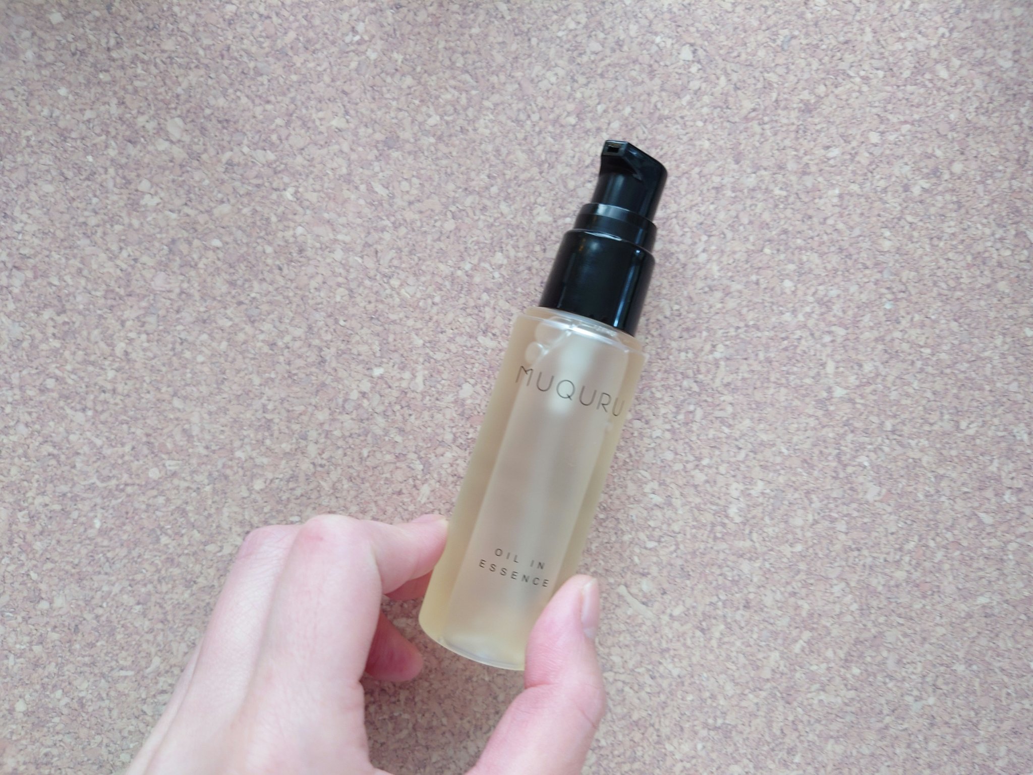 オイルインエッセンス/MUQURU/ブースター・導入液を使ったクチコミ（2枚目）