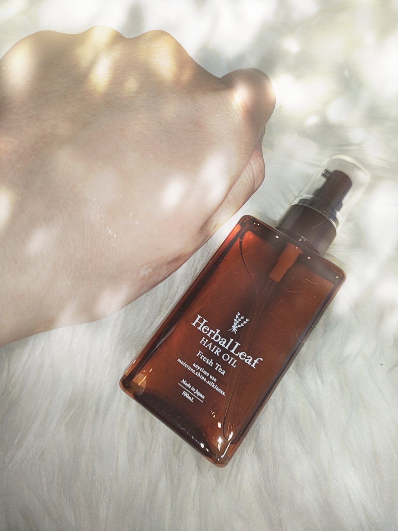 オーガニックヘアオイル フレッシュティーの香り/ハーバルリーフ/ヘアオイルを使ったクチコミ（3枚目）