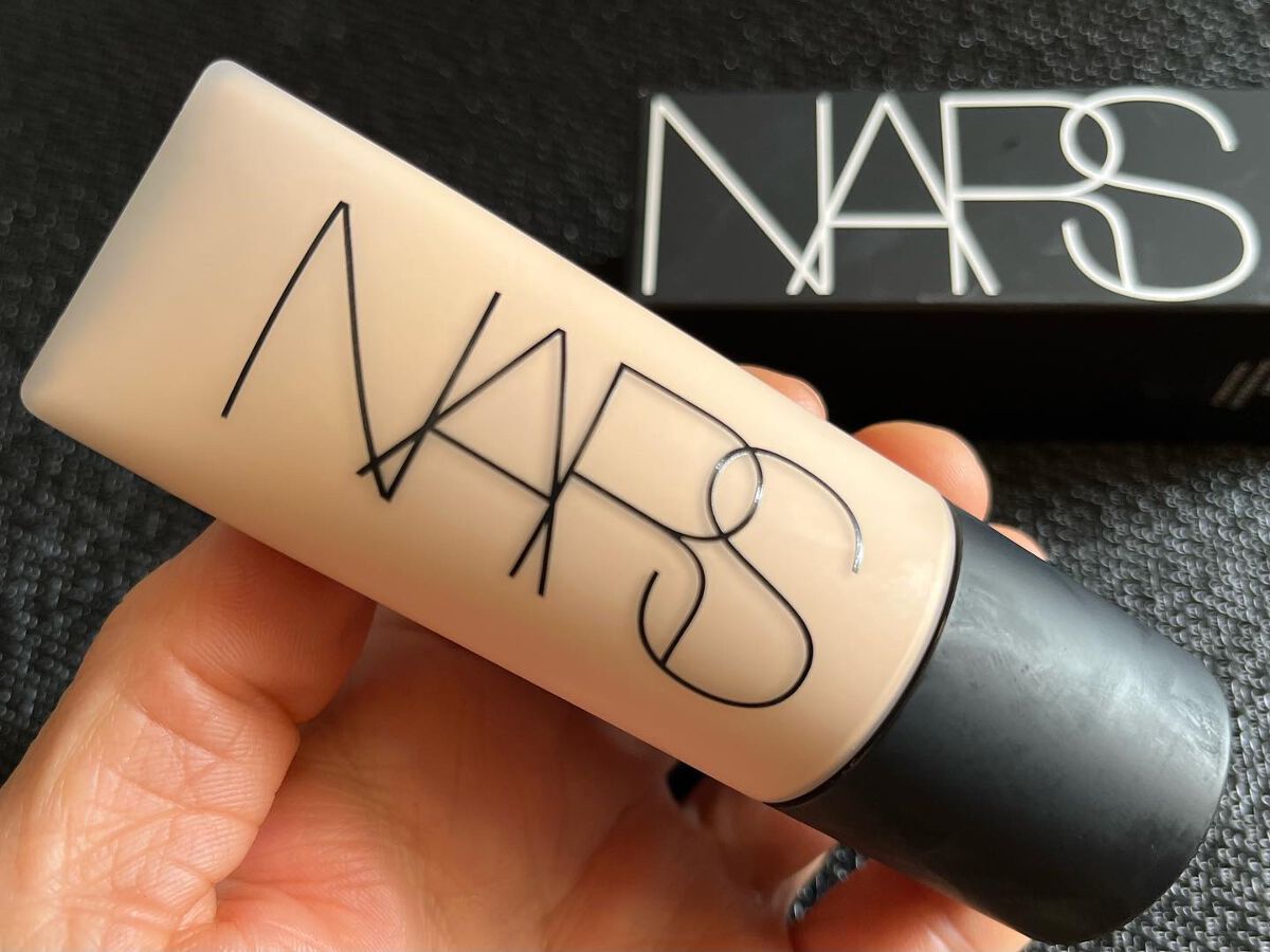 ソフトマットコンプリート ファンデーション 00303/NARS/リキッドファンデーションを使ったクチコミ（2枚目）