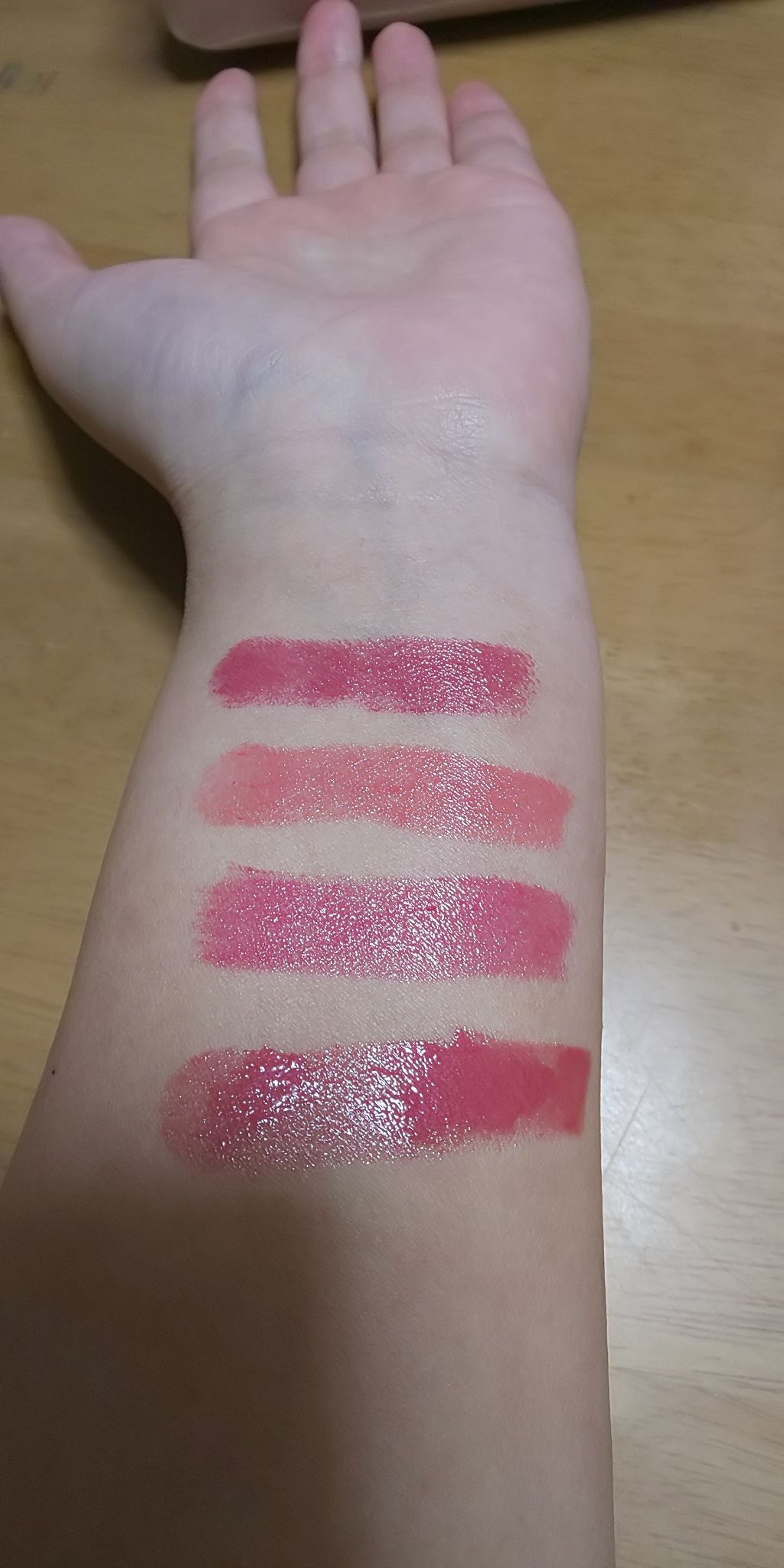 エッセンスルージュS/パラドゥ/口紅を使ったクチコミ(2枚目)