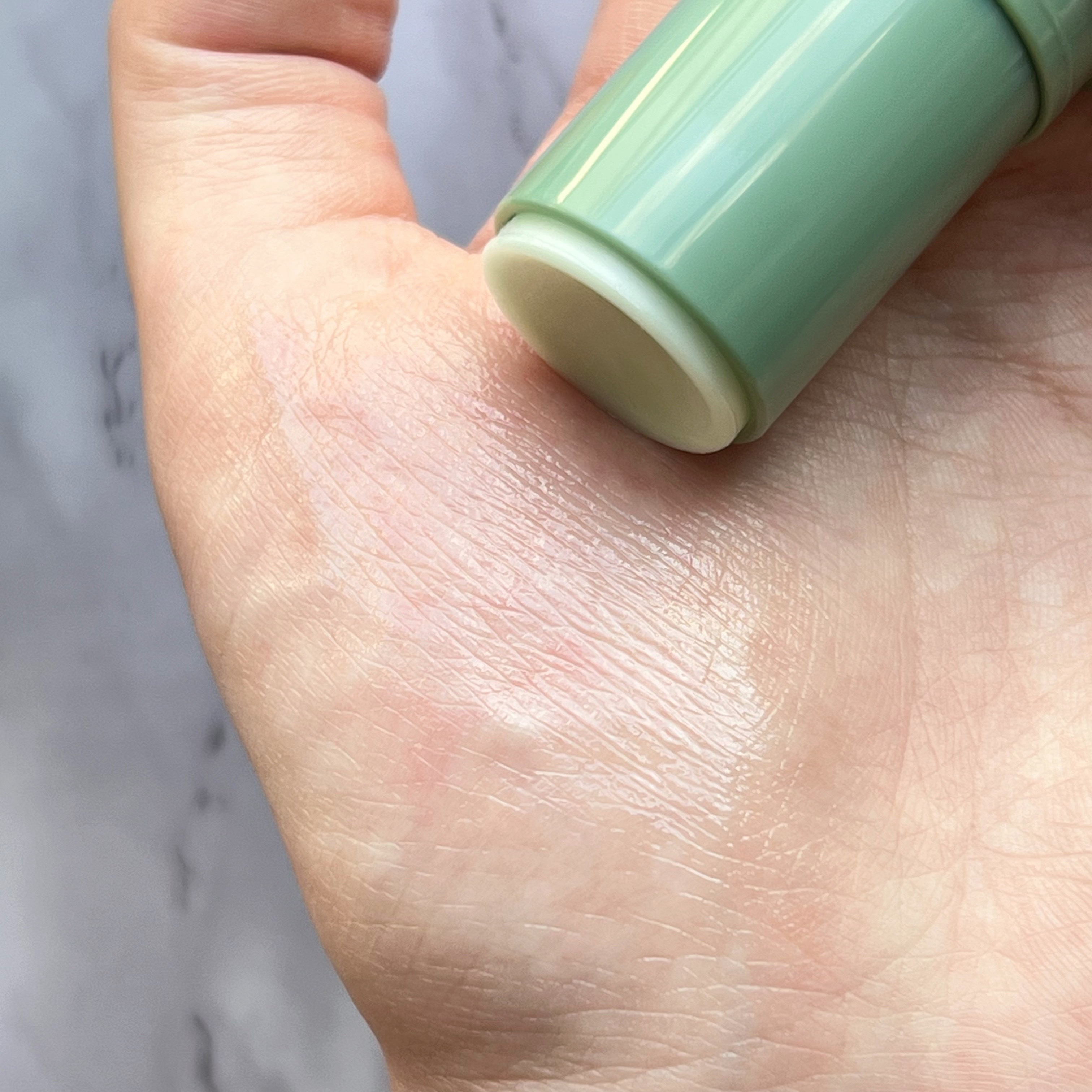 シカスージングスティック/TAGA/フェイスバームを使ったクチコミ（2枚目）