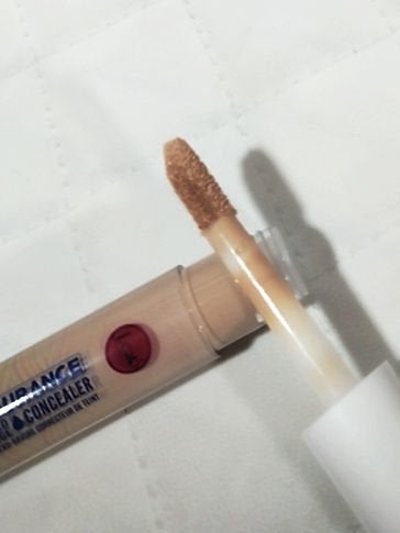 ステイシュランスウォーターシールコンシーラー/J. Cat Beauty/リキッドコンシーラーを使ったクチコミ(3枚目)