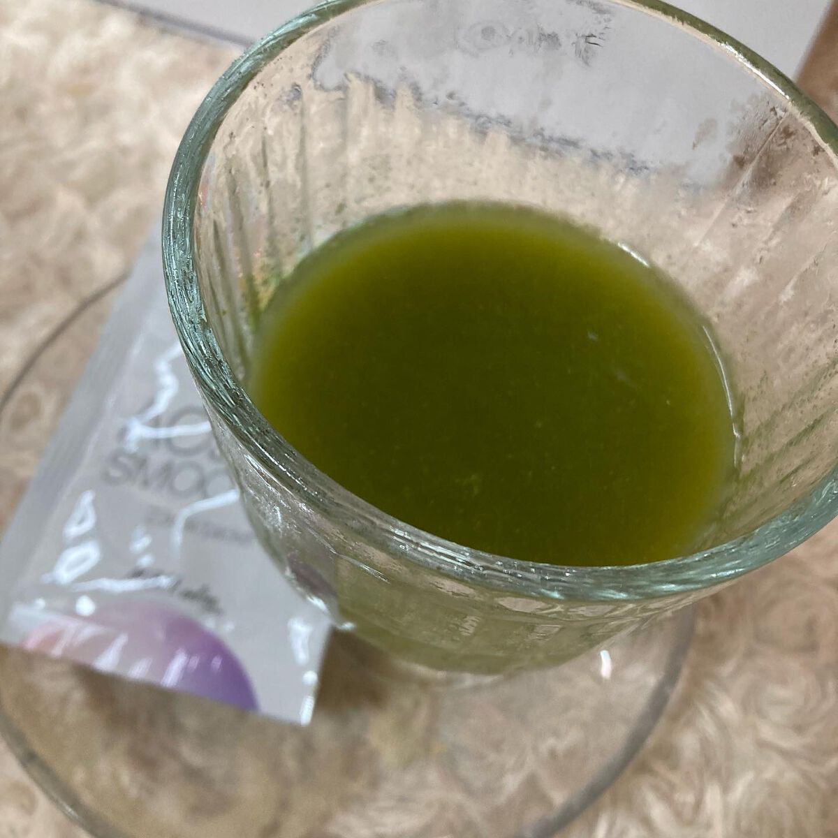 ちゃんぶぅ 投稿ある方フォロバ💕あんまり開かないから遅いよ on LIPS 「AOJIRUSMOOTHIE10pc入り🌿お腹の脂肪を減らすの..」(3枚目)