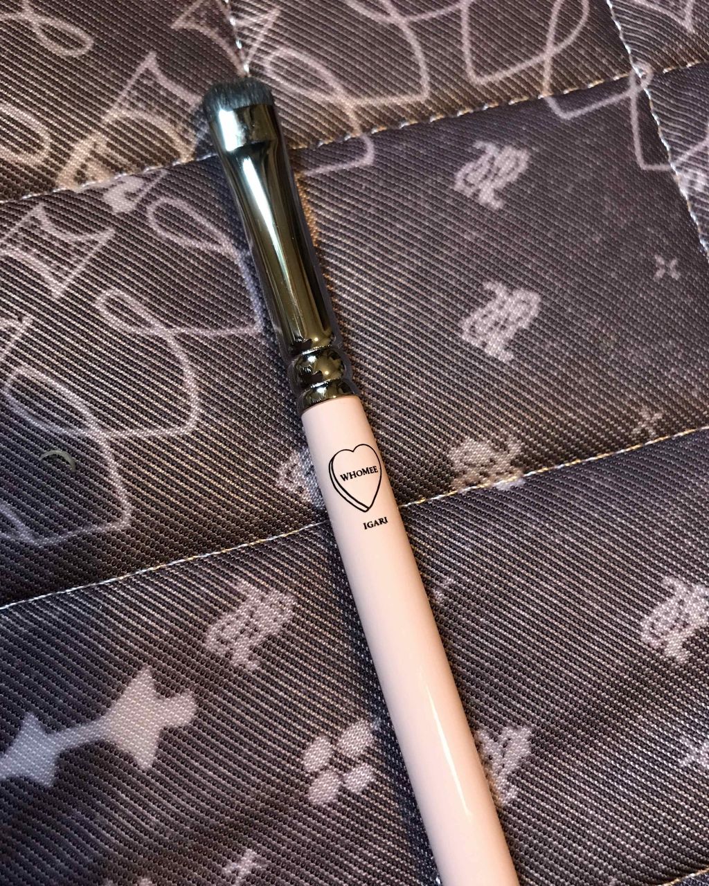 アイシャドウブラシ S 熊野筆/WHOMEE/メイクブラシを使ったクチコミ（1枚目）