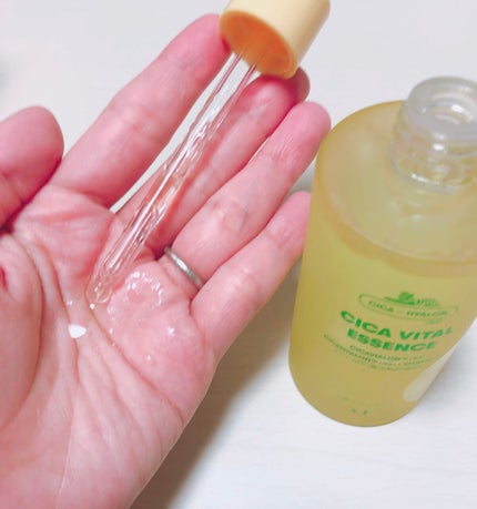 シカバイタル エッセンス/VT/美容液を使ったクチコミ(2枚目)