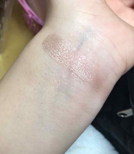 プリズム パウダーアイカラー/リンメル ロンドン/単色アイシャドウを使ったクチコミ(3枚目)
