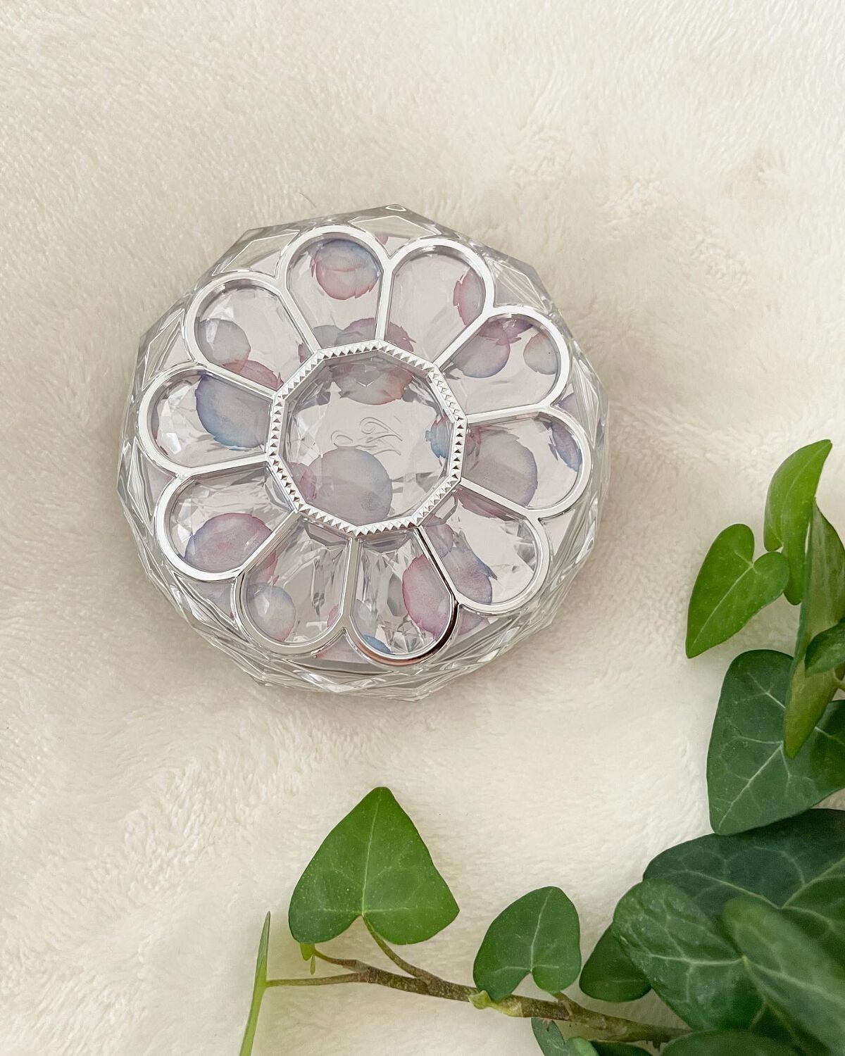 ジルスチュアート ブルームクチュール アイズ/JILL STUART/アイシャドウパレットを使ったクチコミ(2枚目)